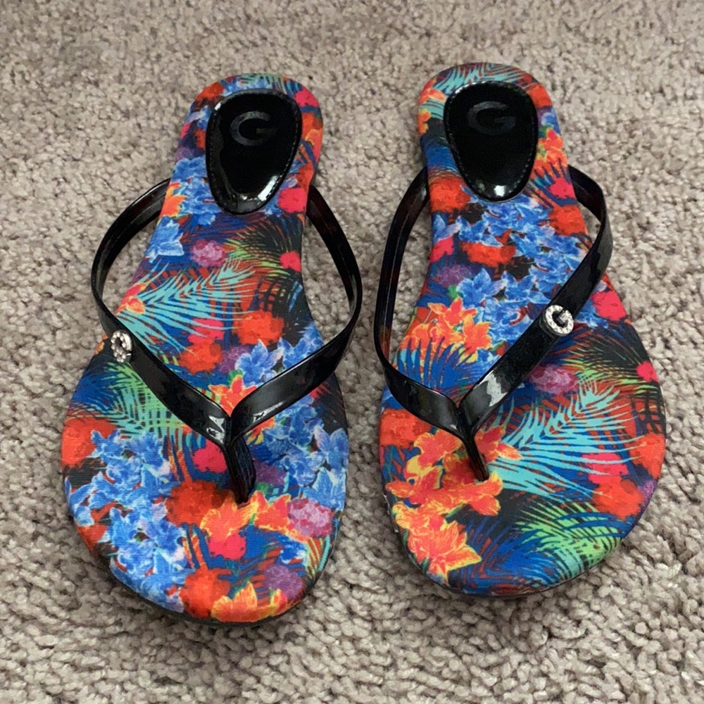 Guess flip flops - Picture 4 of 11